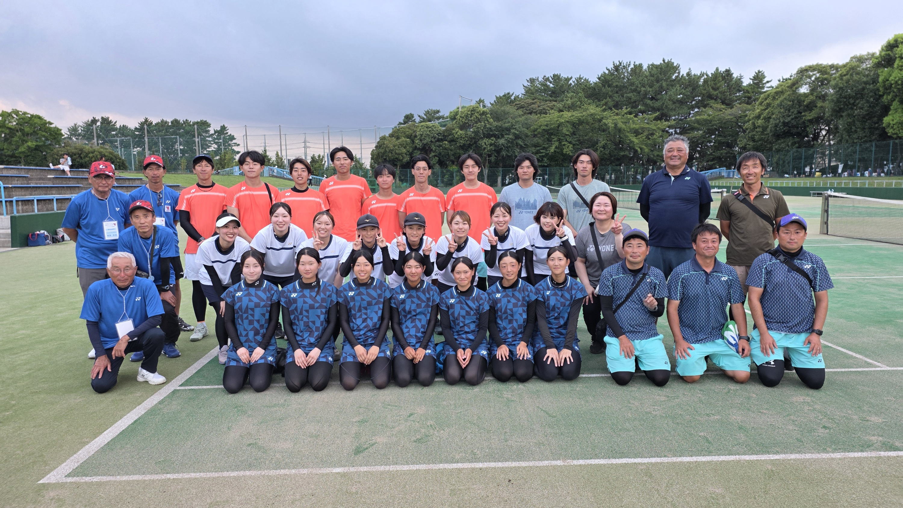活動歴および当時の関連ビジュアル記録